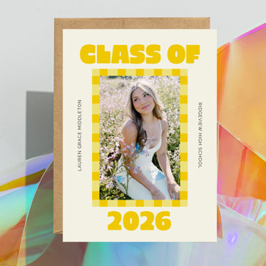 Mpix Graduation Announcement Card with white background, yellow "Class of 2026" text, and a photo node featuring a senior photo.